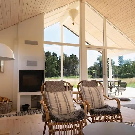 Nyt Hus Med Skon Udsigt Til Skov Stege